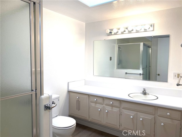 Detail Gallery Image 10 of 12 For 1520 Pelham Rd., M5-126e, Seal Beach,  CA 90740 - 1 Beds | 1 Baths