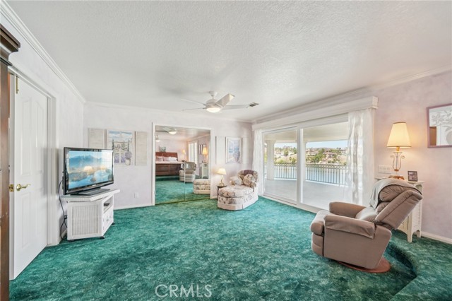 29368 Big Range Road, Canyon Lake CA: https://media.crmls.org/medias/c833d592-f6fb-4fbb-8e5f-bf5cd9164e42.jpg