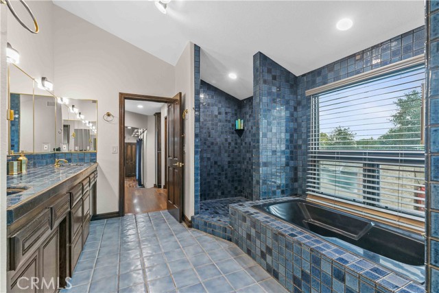 3225 Yardley Place, Simi Valley CA: https://media.crmls.org/medias/c8341226-c24a-4f01-8109-a2f0f71fbab9.jpg
