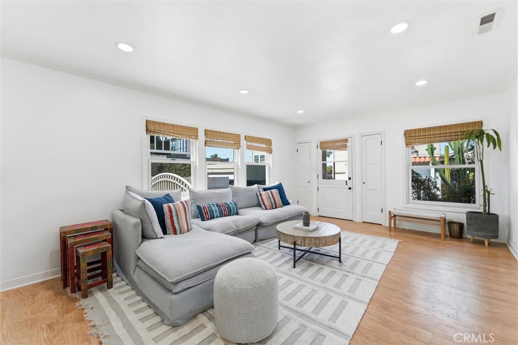 MLS #SB26156587 image #5