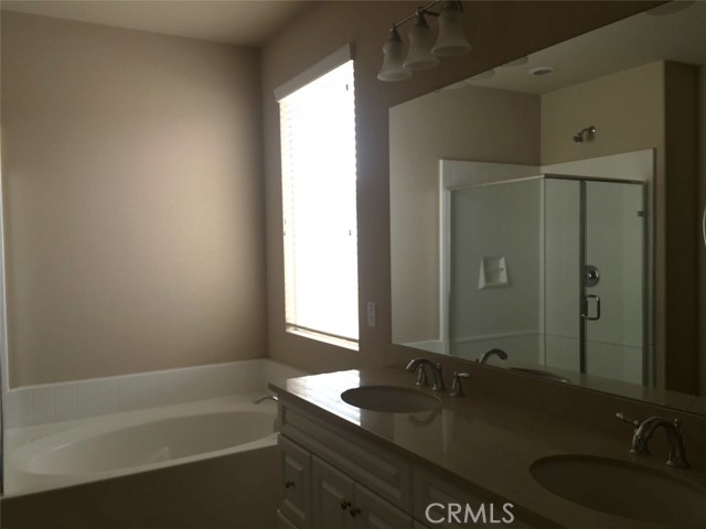 Image 12 of 21 For 5927 Berryhill Drive