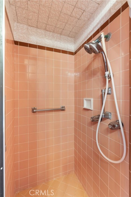 Detail Gallery Image 23 of 33 For 4014 W 175th Pl, Torrance,  CA 90504 - 3 Beds | 1 Baths