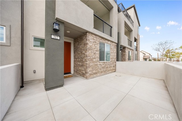 Detail Gallery Image 10 of 74 For 312 Tank, Irvine,  CA 92618 - 3 Beds | 3/1 Baths