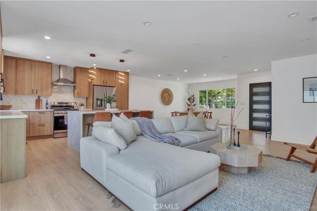 MLS #SR26135425 image #9