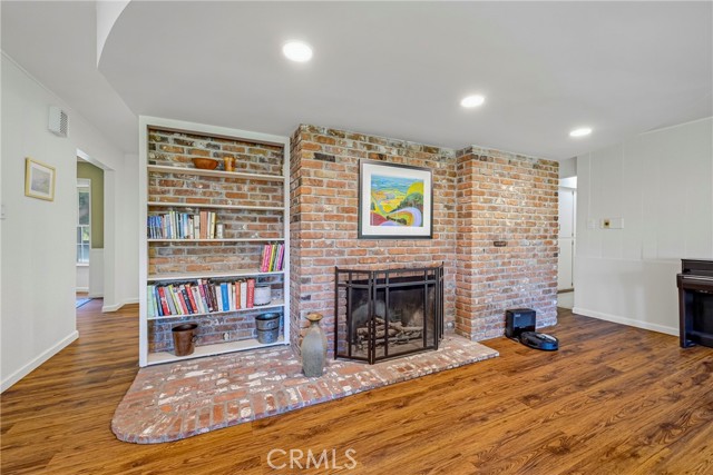 Image 37 of 67 For 1035 North Bear Creek Dr