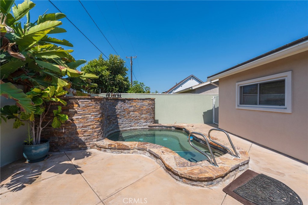 MLS #OC26158759 image #29