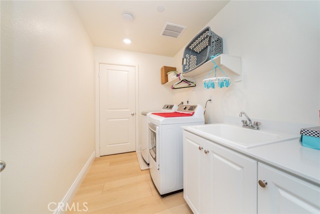 Detail Gallery Image 33 of 51 For 7640 Messina Heights, Highland,  CA 92346 - 4 Beds | 2/1 Baths