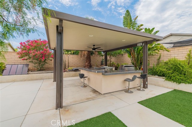 Detail Gallery Image 10 of 28 For 1424 Norfolk St, Corona,  CA 92878 - 4 Beds | 2 Baths