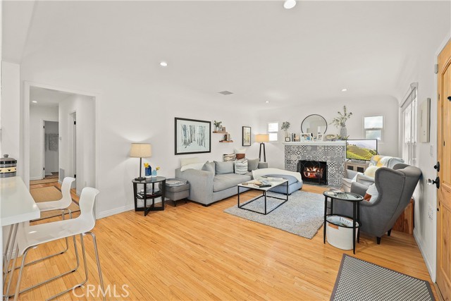 1013 Newby Street photo 8