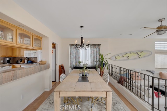 154 Manhattan Avenue, Hermosa Beach, California 90254, 3 Bedrooms Bedrooms, ,2 BathroomsBathrooms,Residential,Sold,Manhattan,SB22064844