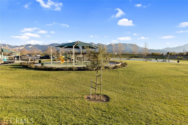 595 Heritage Valley, Fillmore CA: https://media.crmls.org/medias/c83b82ad-e9cd-481f-99ba-bd94faae6f82.jpg