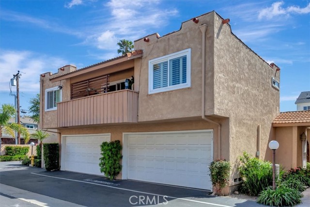 Detail Gallery Image 4 of 27 For 313 Alta Ln, Costa Mesa,  CA 92627 - 2 Beds | 2 Baths