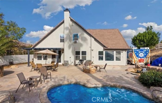 Detail Gallery Image 23 of 29 For 160 Friesian, Norco,  CA 92860 - 5 Beds | 3/1 Baths