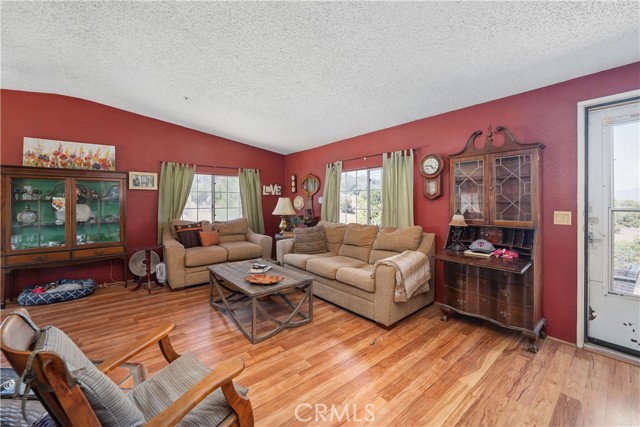 Detail Gallery Image 8 of 39 For 6135 Hubbard Rd, Acton,  CA 93510 - 2 Beds | 2 Baths