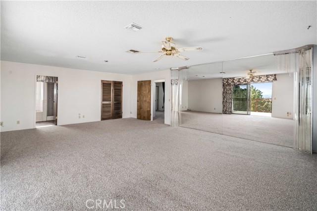 Detail Gallery Image 36 of 55 For 36421 Oliver, Palmdale,  CA 93551 - 3 Beds | 3 Baths