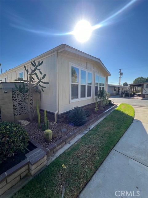 Image 40 of 45 For 215 Clearlake Circle 215