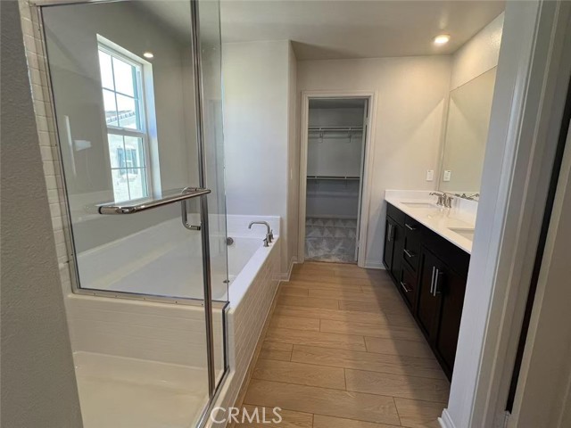 26592 Ashley Road, Menifee CA: https://media.crmls.org/medias/c83de065-5928-4d52-b4e9-fcc69367115a.jpg