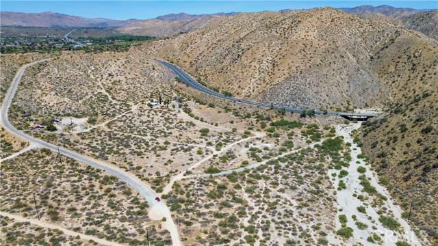 Detail Gallery Image 2 of 11 For 1 Canyon House Rd, Morongo Valley,  CA 92553 - – Beds | – Baths