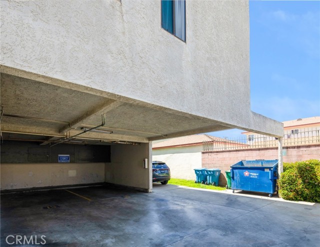 Detail Gallery Image 9 of 25 For 11943 Grevillea Ave, Hawthorne,  CA 90250 - – Beds | – Baths
