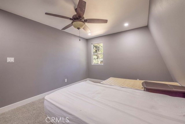 Detail Gallery Image 44 of 51 For 41941 Evergreen Dr, Big Bear Lake,  CA 92315 - 4 Beds | 4 Baths