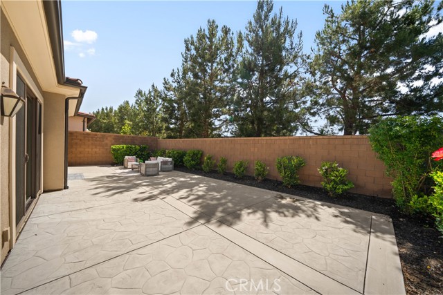 Detail Gallery Image 40 of 55 For 100 Henderson, Irvine,  CA 92620 - 4 Beds | 4/1 Baths