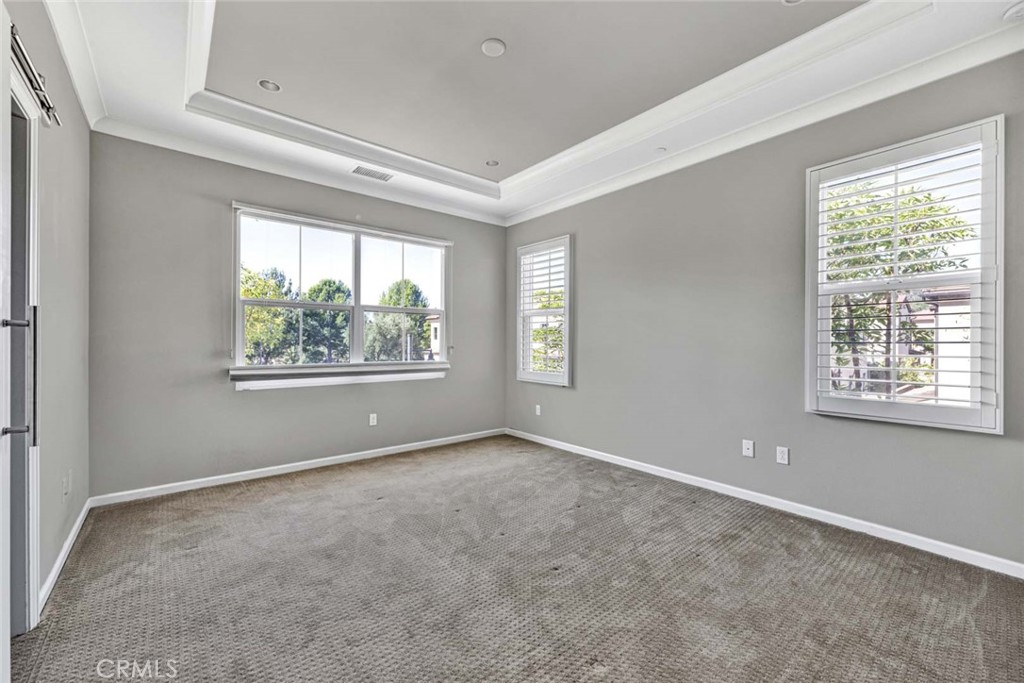 MLS #OC25248388 image #17