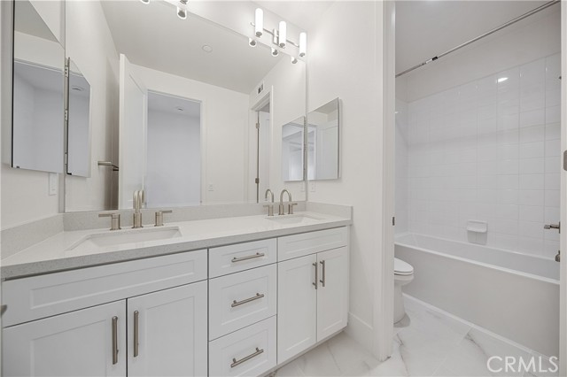 Detail Gallery Image 35 of 63 For 5817 Sunrise Ridge Ln, Lake Forest,  CA 92679 - 4 Beds | 3/1 Baths