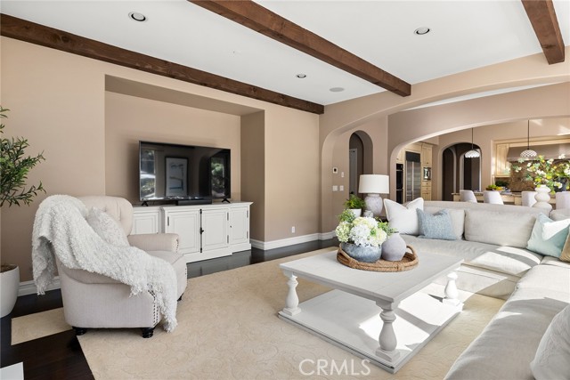 Detail Gallery Image 15 of 42 For 2831 Venezia Ct, Chino Hills,  CA 91709 - 5 Beds | 5/1 Baths