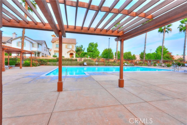 Detail Gallery Image 34 of 36 For 858 Calaveras, Corona,  CA 92878 - 4 Beds | 2/1 Baths