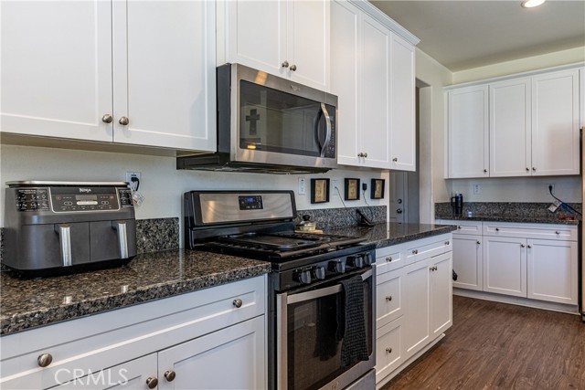 26833 Regency Way, Moreno Valley CA: https://media.crmls.org/medias/c8424beb-4774-4abc-ab3c-afe07cedd57e.jpg