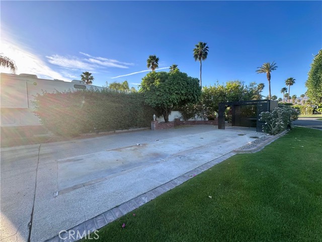 Detail Gallery Image 4 of 4 For 69411 Ramon Rd, Cathedral City,  CA 92234 - – Beds | – Baths