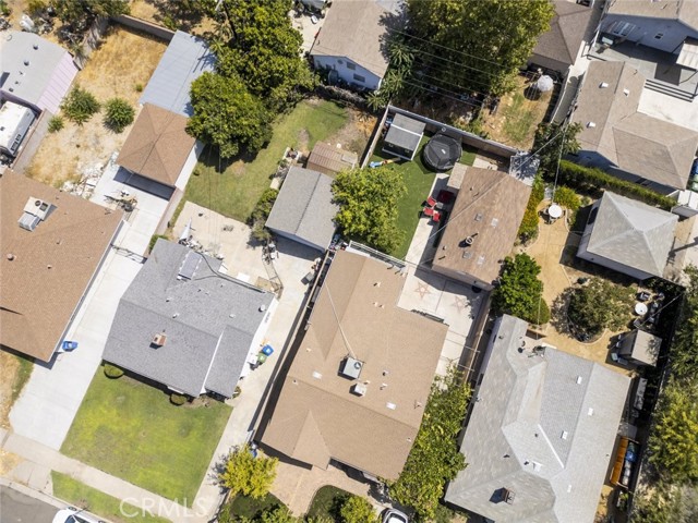 Detail Gallery Image 56 of 56 For 6608 Saint Clair Ave, North Hollywood,  CA 91606 - 4 Beds | 3 Baths