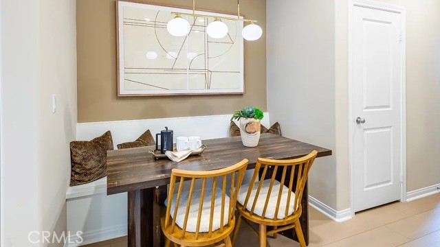 Detail Gallery Image 11 of 22 For 1676 Phantom Ln, Rialto,  CA 92376 - 3 Beds | 2/1 Baths