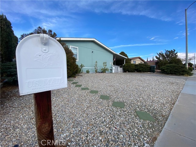 Detail Gallery Image 31 of 32 For 16294 Camelback Dr, Victorville,  CA 92395 - 3 Beds | 2 Baths