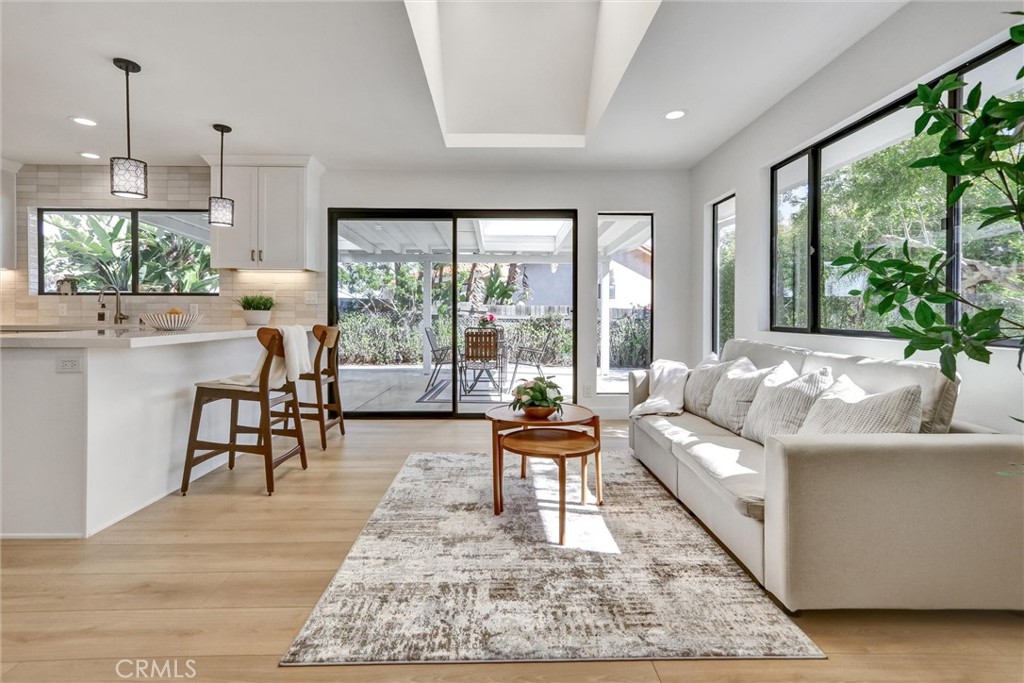 5515 Thunderbird - photo 15