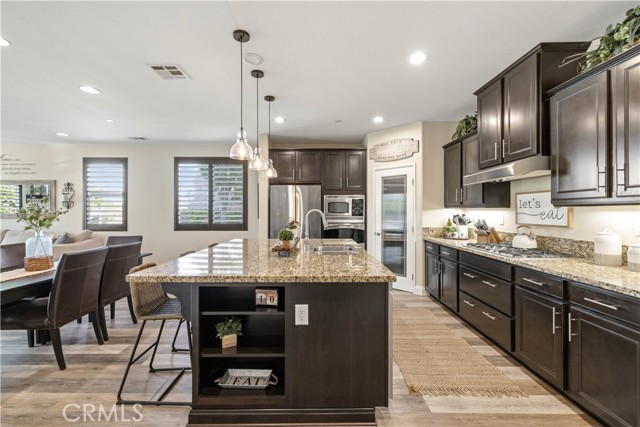 Detail Gallery Image 9 of 43 For 24903 Shadow Ridge Ct, Valencia,  CA 91354 - 4 Beds | 3/1 Baths