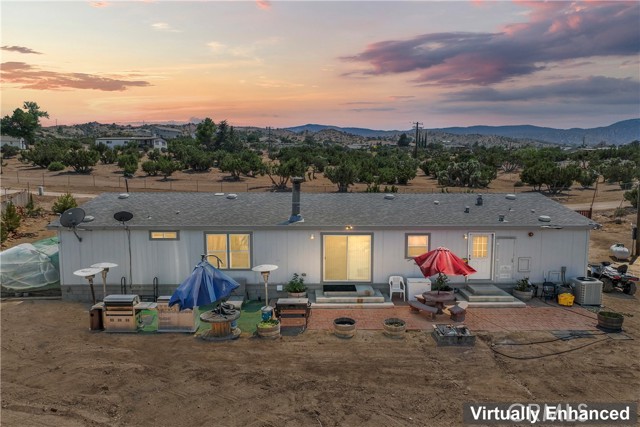 Detail Gallery Image 1 of 32 For 3448 Quail Rd, Pinon Hills,  CA 92372 - 4 Beds | 2 Baths