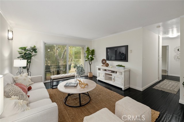 1108 Camino Real, Redondo Beach, California 90277, 2 Bedrooms Bedrooms, ,1 BathroomBathrooms,Residential,Sold,Camino Real,SB21221645