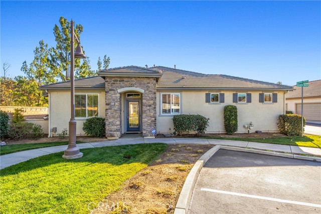 Detail Gallery Image 2 of 41 For 1681 Beaver Creek a,  Beaumont,  CA 92223 - 2 Beds | 2 Baths