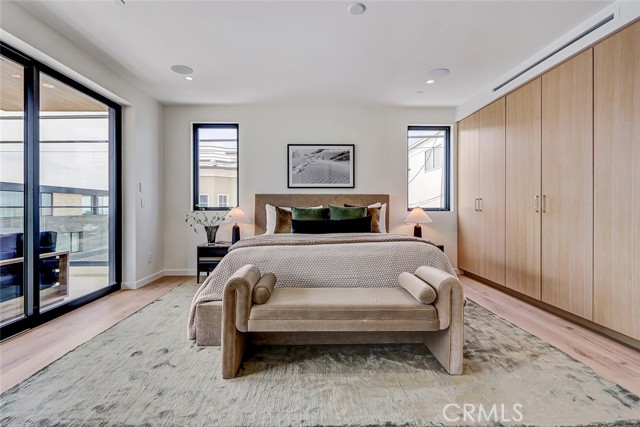 master with second closet