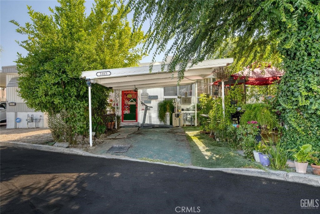3463 Michelaine Avenue