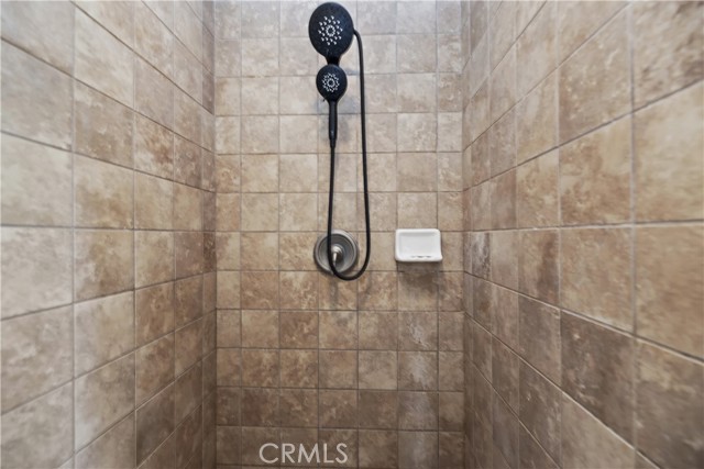 8328 Chateau Road, Phelan CA: https://media.crmls.org/medias/c84a96f8-6b29-4766-85b8-3a0d80429884.jpg