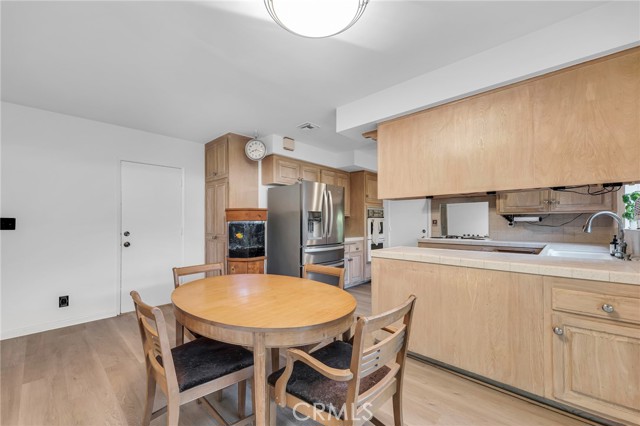 13624 Vose Street, Valley Glen CA: https://media.crmls.org/medias/c84aa48b-9341-46ec-9298-a5ffbe227a90.jpg