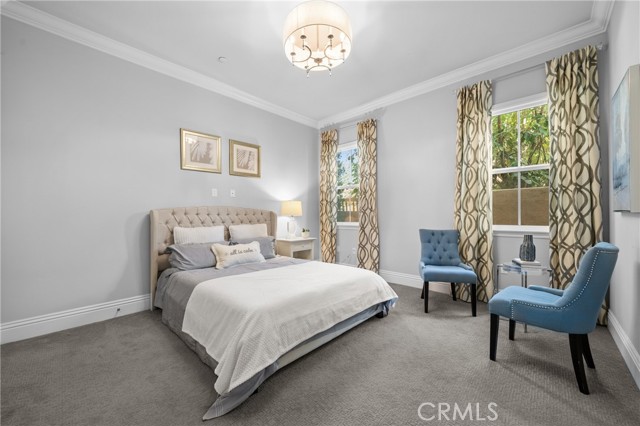 Image 28 of 47 For 6247 Ivar  