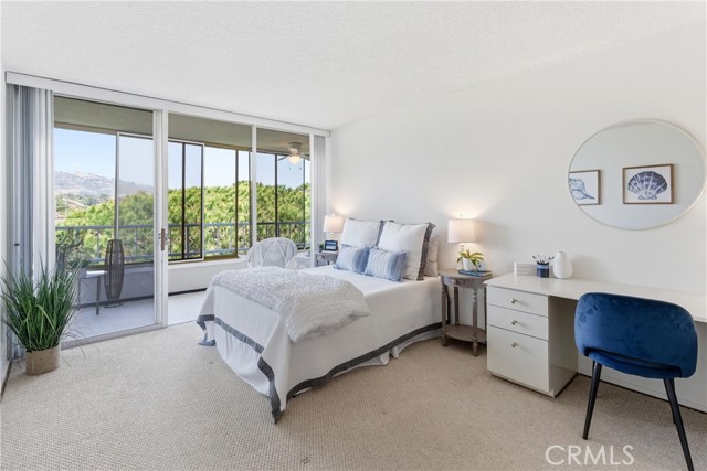 32653 Seagate, Rancho Palos Verdes, California 90275, 2 Bedrooms Bedrooms, ,2 BathroomsBathrooms,Residential,For Sale,Seagate,SB26097061