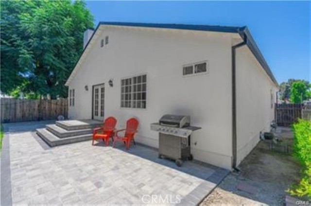 5840 White Oak Avenue, Encino CA: https://media.crmls.org/medias/c84c98ed-8b1e-40e2-8845-d8f75e7951ab.jpg