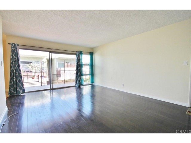 Detail Gallery Image 9 of 20 For 9070 Huntington Dr #19,  San Gabriel,  CA 91775 - 2 Beds | 2 Baths