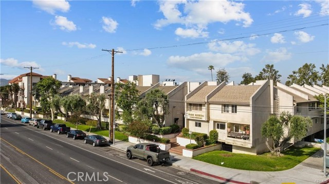 Front Image Thumbnail for CRSR26087661