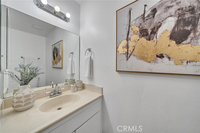 Detail Gallery Image 22 of 34 For 1200 Elm Ave a,  San Gabriel,  CA 91775 - 3 Beds | 2/1 Baths