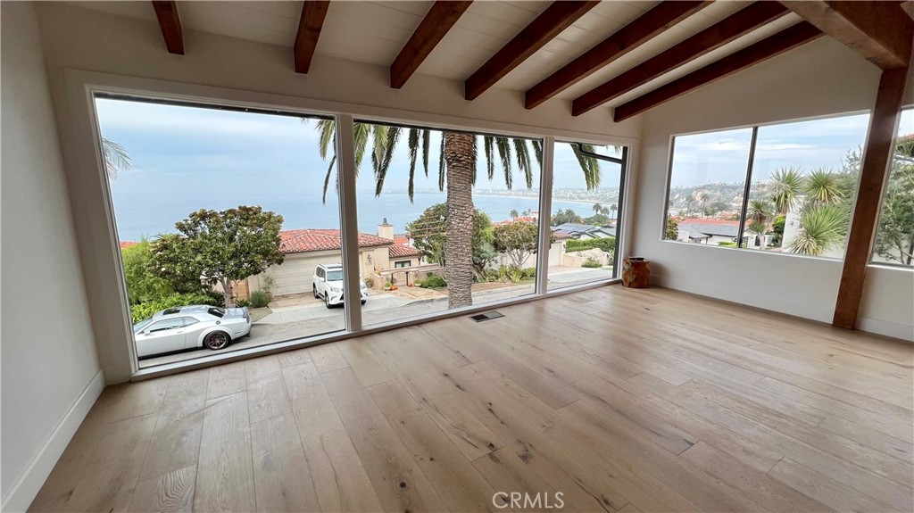 Picture of Palos Verdes Estates, CA 90274